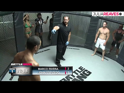 ❤️ Ultimate Fighter scopa una ragazza numero subito dopo un combattimento sul ring ️ Pornoal it.sayhentai.ru
