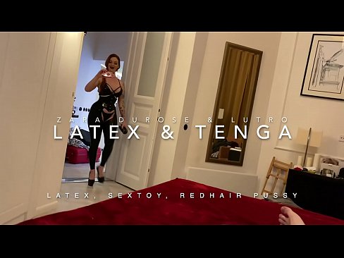 ❤️ Sorellastra dai capelli rossi in costume di latex scopata dal fratellastro ️ Pornoal it.sayhentai.ru