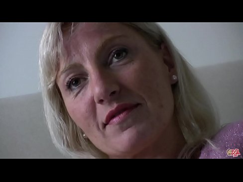 ❤️ La madre che abbiamo tutti scopato ... Signora, si comporti bene! ️ Pornoal it.sayhentai.ru